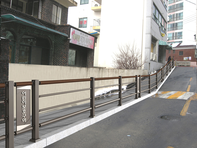 سياج بوابة معزز